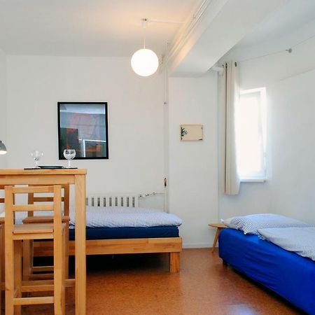 Appartement Ueber Dem Kino Toni Берлин Екстериор снимка